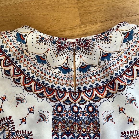 Jory split neck top from StitchFix - Picture 7 of 9